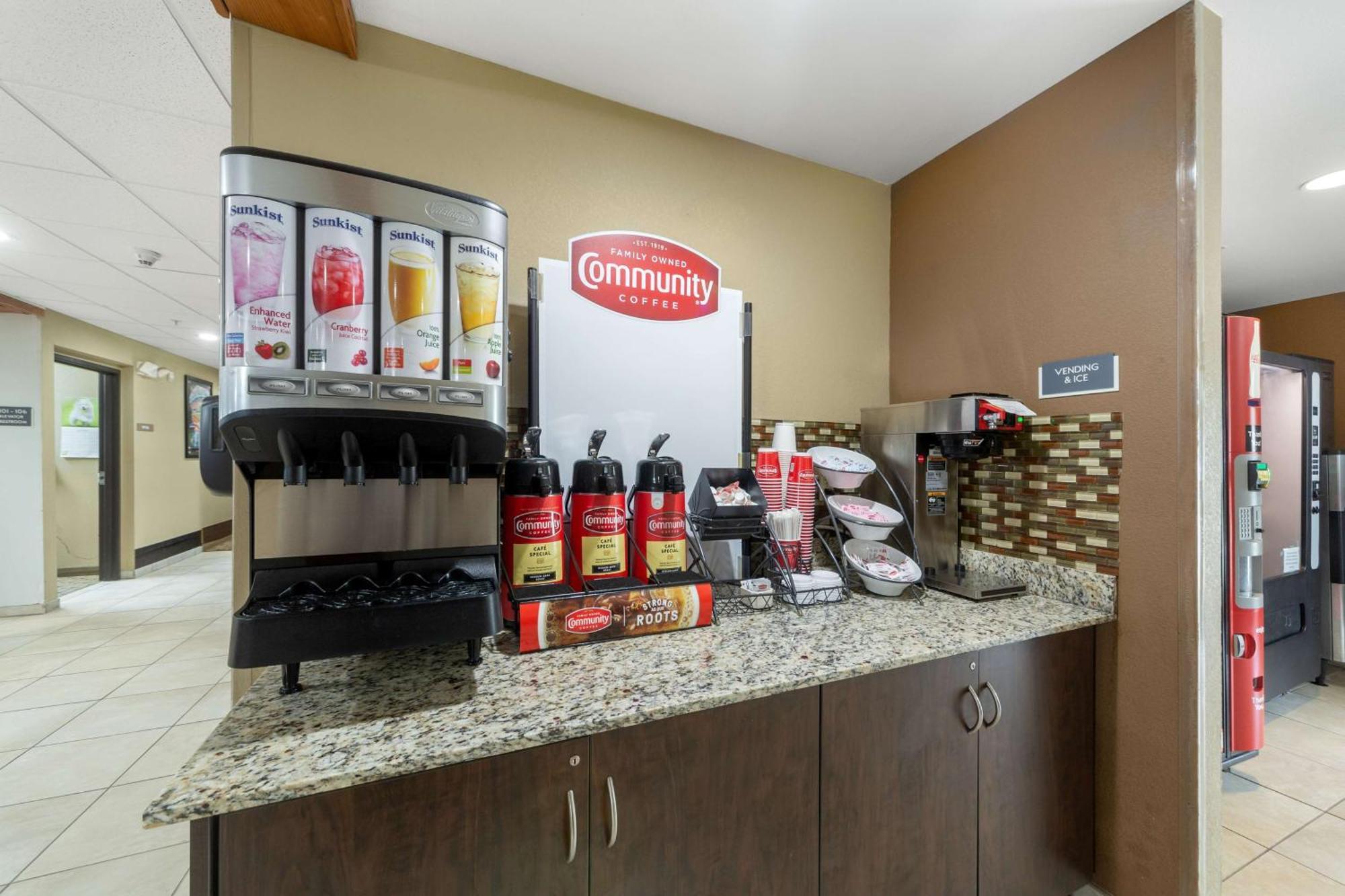 Microtel Inn&Suites by Wyndham Breaux Bridge Extérieur photo