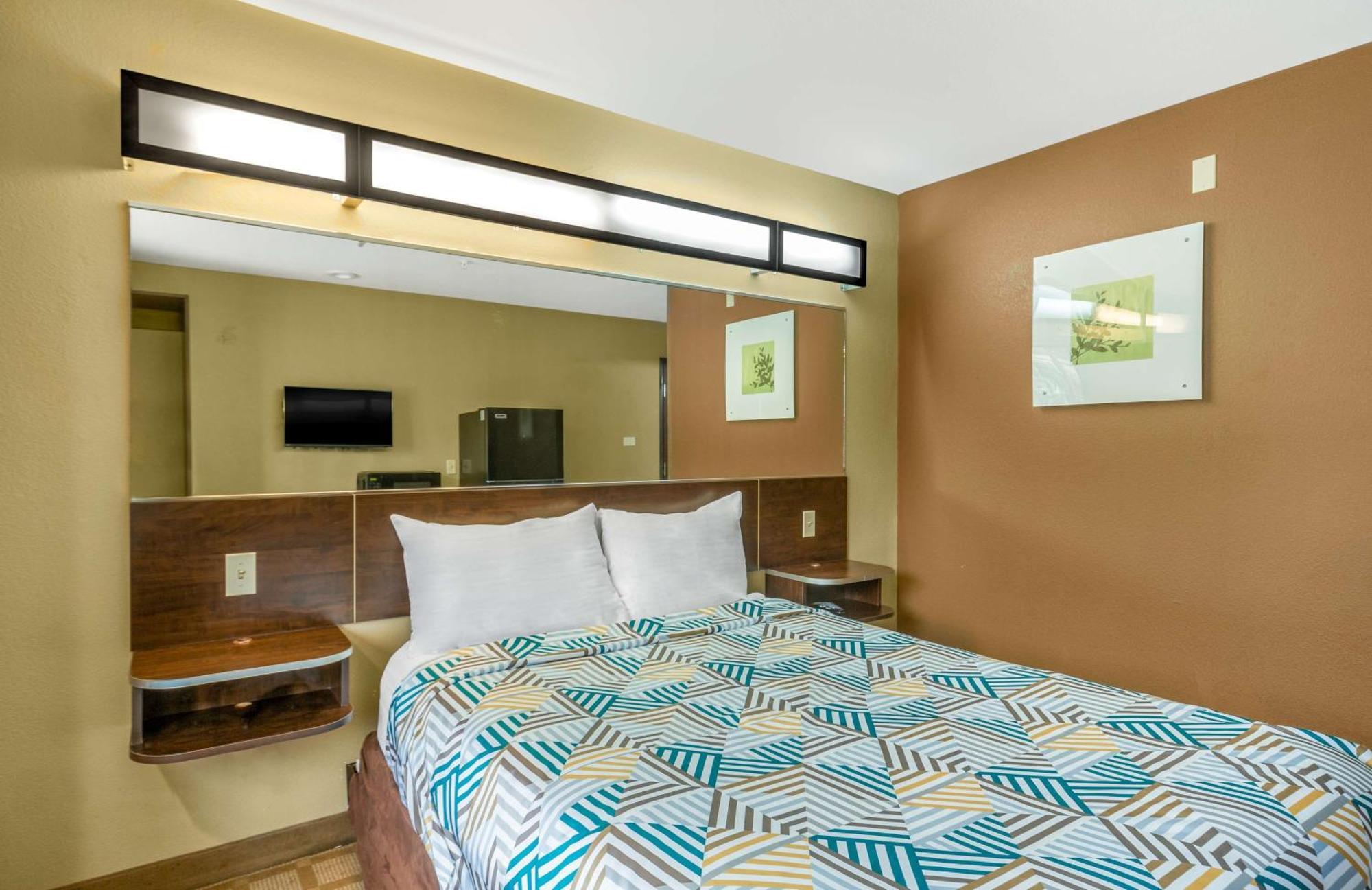 Microtel Inn&Suites by Wyndham Breaux Bridge Extérieur photo