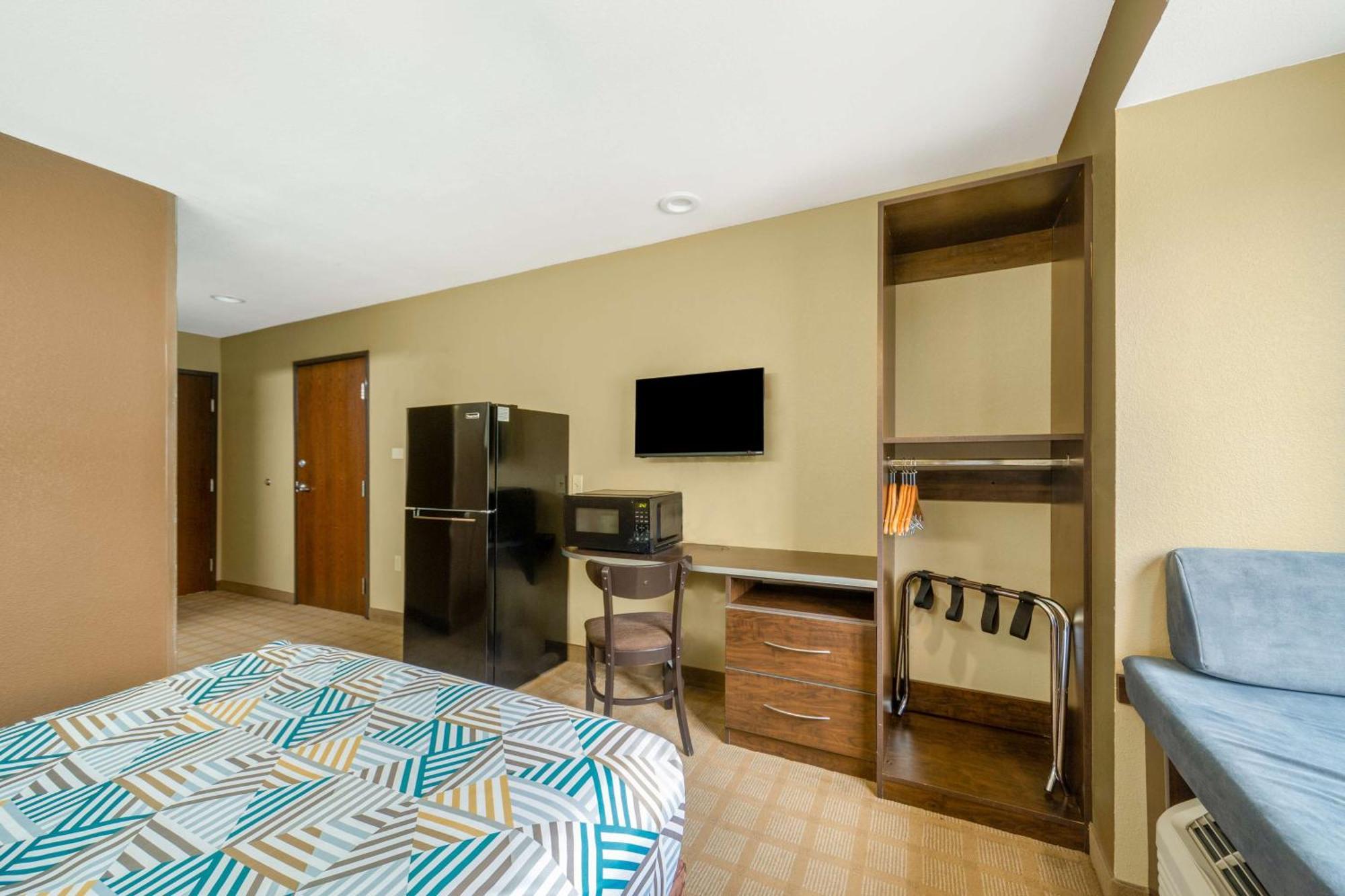 Microtel Inn&Suites by Wyndham Breaux Bridge Extérieur photo