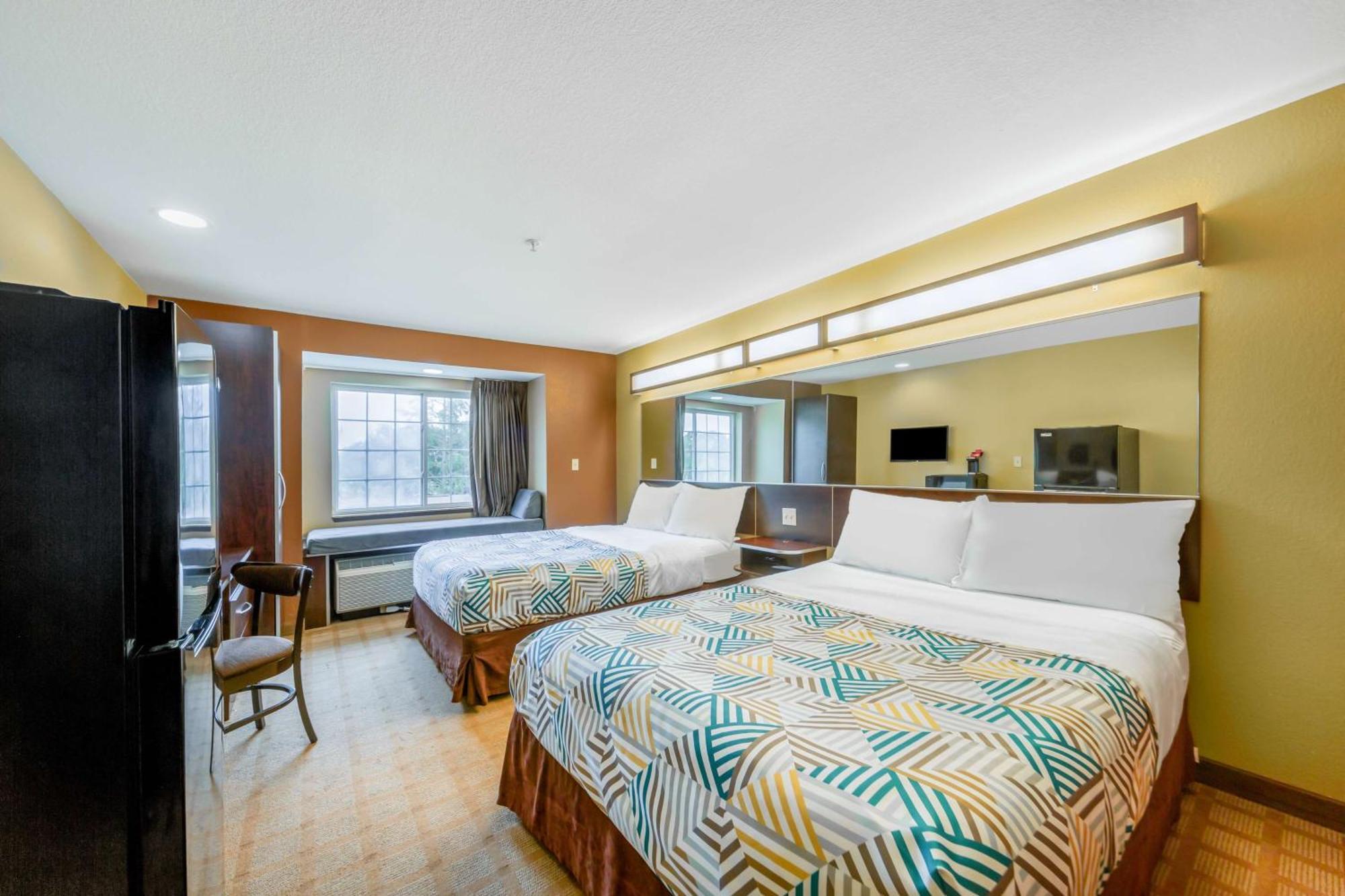 Microtel Inn&Suites by Wyndham Breaux Bridge Extérieur photo