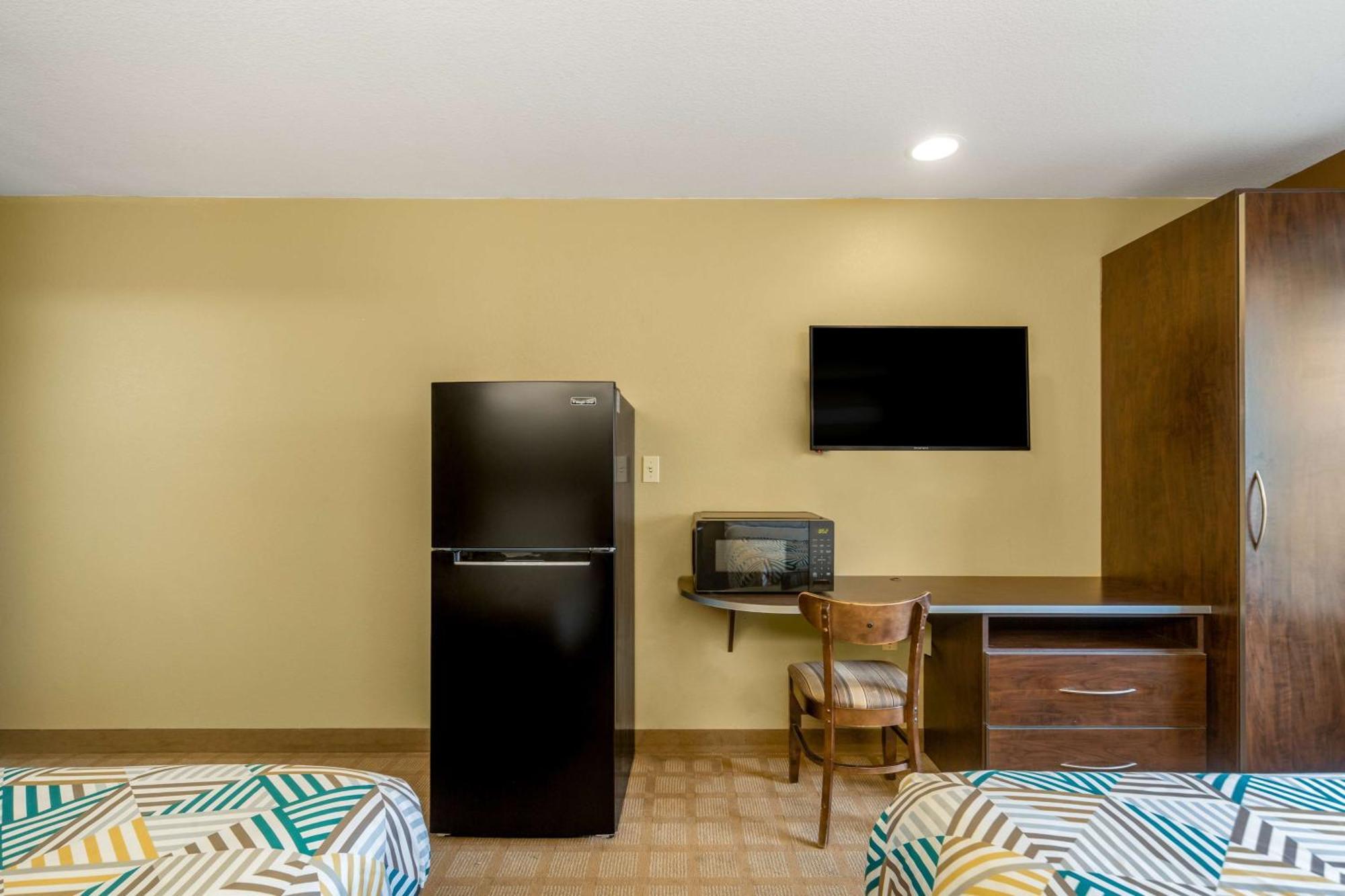 Microtel Inn&Suites by Wyndham Breaux Bridge Extérieur photo